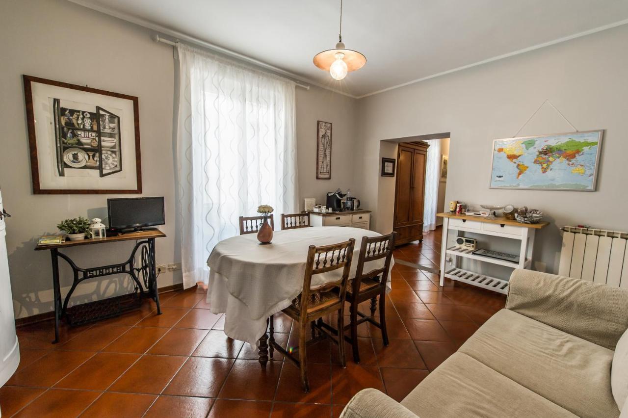 B&B Treinin Gavi Buitenkant foto
